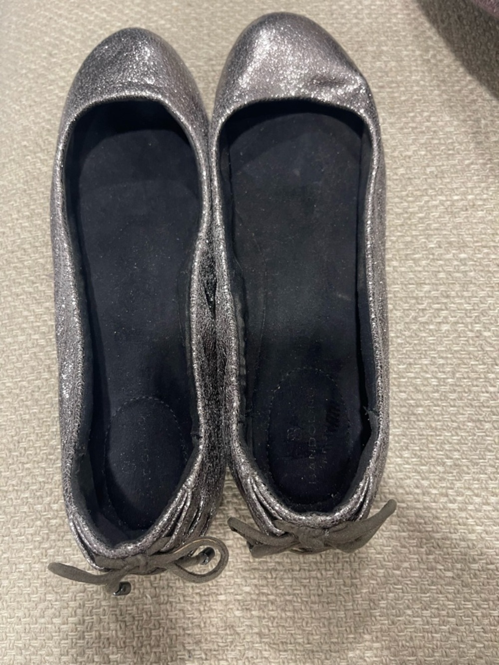 Bandolino Silver Glitter Ballet Flats with Rear Bow